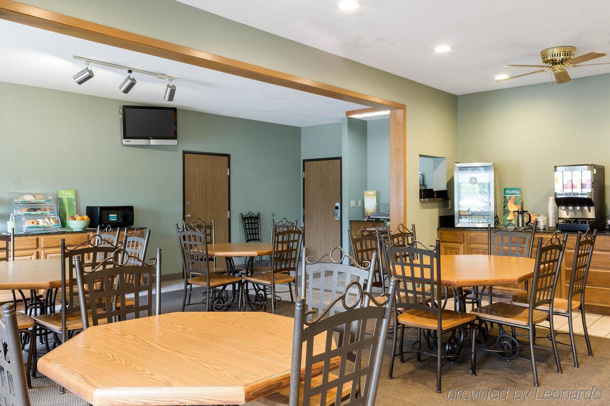 Quality Inn Brookings-University Exterior foto